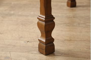中古　美品　DREXEL HERITAGE(ドレクセルヘリテイジ)　FRANCESCA(フランチェスカ)シリーズ　優美な佇まいのダイニングテーブル(2人掛け、4人掛け)(R-051811)