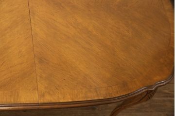 中古　DREXEL HERITAGE(ドレクセルヘリテイジ)　アメリカ輸入モデル　格調高いデザインが魅力的なニレ材製エクステンションテーブル(拡張式テーブル、ダイニングテーブル)(R-051812)
