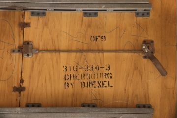 中古　DREXEL HERITAGE(ドレクセルヘリテイジ)　アメリカ輸入モデル　格調高いデザインが魅力的なニレ材製エクステンションテーブル(拡張式テーブル、ダイニングテーブル)(R-051812)