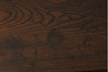 和製アンティーク　極上　三方ケヤキ材　印象的な丸い金具と、ケヤキの杢目が互いに引き立て合う上手二本松帳場箪笥(収納箪笥、引き出し、サイドキャビネット、戸棚)(R-051814)