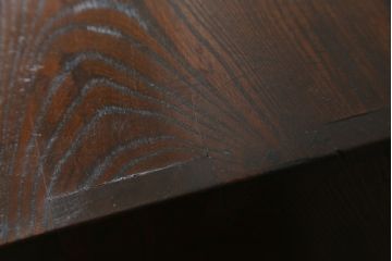 和製アンティーク　極上　三方ケヤキ材　印象的な丸い金具と、ケヤキの杢目が互いに引き立て合う上手二本松帳場箪笥(収納箪笥、引き出し、サイドキャビネット、戸棚)(R-051814)