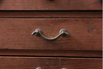 和製アンティーク　希少!細かなものの収納にもぴったり、引き出し24杯の総ケヤキ材の薬箪笥(チェスト、小箪笥、収納箪笥)(R-051816)