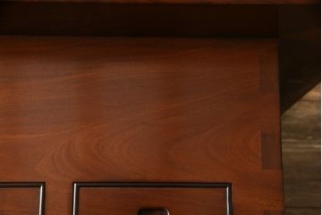 中古　美品　総ケヤキ材　上質な和の空間づくりに最適な関西火鉢(長火鉢、囲炉裏、座卓、ローテーブル)(R-051818)