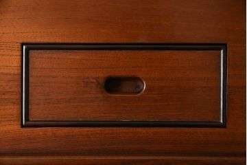 中古　美品　総ケヤキ材　上質な和の空間づくりに最適な関西火鉢(長火鉢、囲炉裏、座卓、ローテーブル)(R-051818)