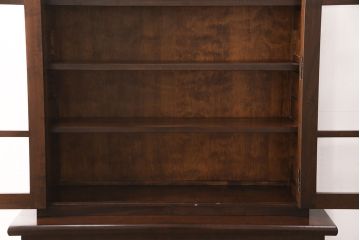 中古　美品　松本民芸家具　シックな雰囲気がおしゃれなA型食器棚(カップボード、キャビネット、収納棚、戸棚)(定価約50万円)(R-051823)