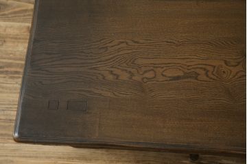 ビンテージ　美品　神戸洋家具　永田良介商店　特注品　民芸風　シンプルなデザインがお部屋に取り入れやすいナラ材製ローテーブル(座卓、センターテーブル、ヴィンテージ)(R-051825)