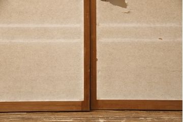 アンティーク建具　アジアンテイストの空間づくりにおすすめ!繊細な意匠の透かし彫り入り障子戸4枚セット(窓、欄間、明り取り、明かり取り)(R-051835)