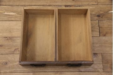 和製アンティーク　前面ケヤキ材　ガラスを入れて丸窓にリメイク!　レトロなデザインが可愛らしい収納戸棚(テレビボード、テレビ台、サイドボード、ローボード)(R-051838)