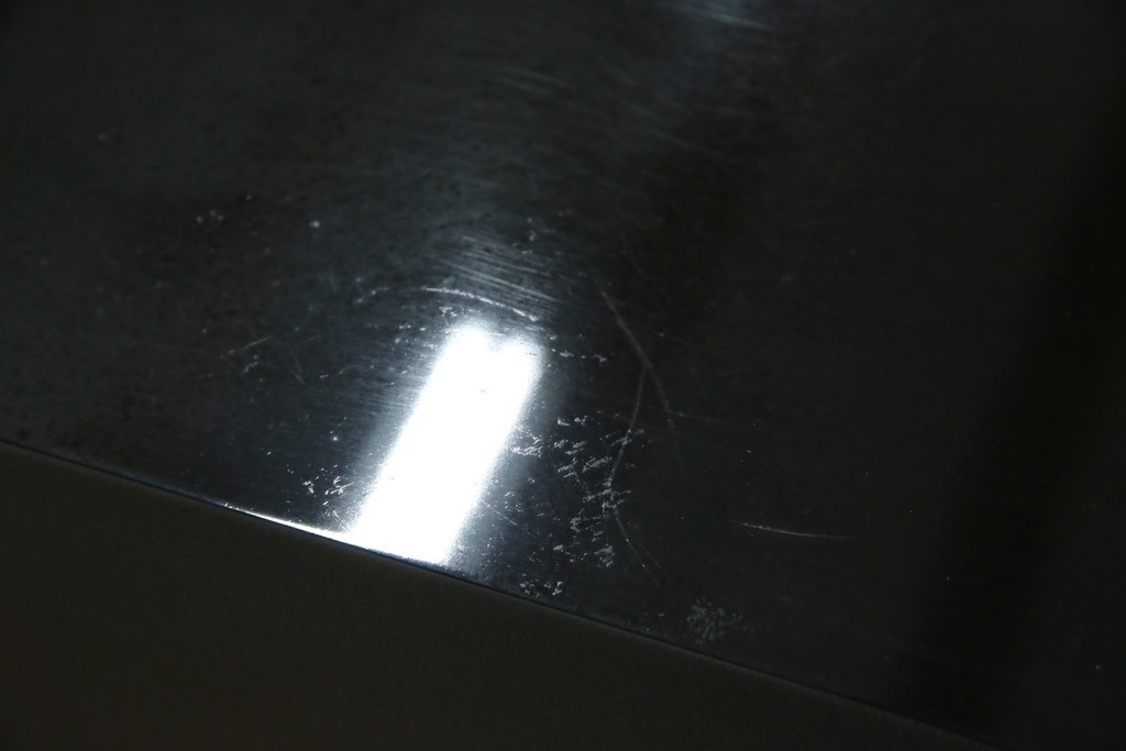 中古　美品　輪島塗り　雅やかな佇まいが上質な雰囲気を漂わせる飾り棚(茶棚、収納棚、戸棚)(R-051840)