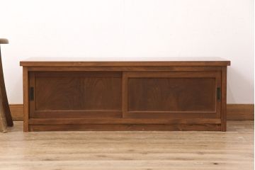 ラフジュ工房オリジナル　古建具リメイク　落ち着きのある和の雰囲気漂うテレビ台(ローボード、テレビボード、収納棚、戸棚)(R-051853)
