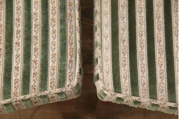 中古　DREXEL HERITAGE(ドレクセルヘリテイジ)のFRANCESCA(フランチェスカ)シリーズ　J917　気品のあるサイドチェア2脚セット(ダイニングチェア、椅子)(定価約16万円・1脚)(R-051857)