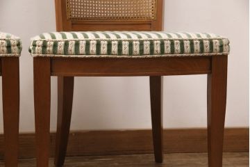 中古　DREXEL HERITAGE(ドレクセルヘリテイジ)のFRANCESCA(フランチェスカ)シリーズ　J917　気品のあるサイドチェア2脚セット(ダイニングチェア、椅子)(定価約16万円・1脚)(R-051857)
