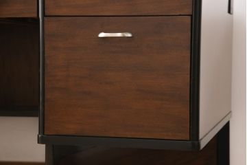 中古　激レア品　DREXEL HERITAGE(ドレクセルヘリテイジ)　Walt Disney Signature(ウォールトディズニー)　コラボレーション品　希少!天板御影石の両袖机(プレジデントデスク、ニーホールデスク、ワークデスク、在宅ワーク、在宅用)(R-051859)