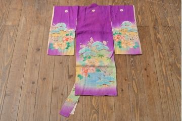大正〜昭和初期　梅に牡丹　アンティーク　縮緬着物(正絹、古布、ちりめん)(R-051869)