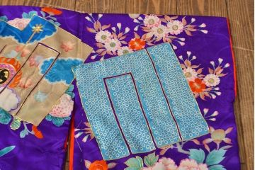 アンティーク着物　刺繍打掛(正絹、古布)(R-051871)