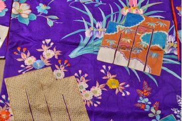 アンティーク着物　刺繍打掛(正絹、古布)(R-051871)