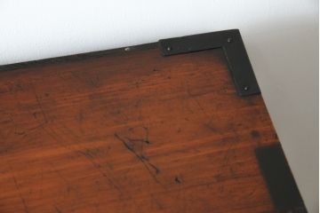 アンティーク家具　前面ケヤキ材　五丁引き　黒柿材を縁に使用した重ね箪笥(衣装箪笥、和タンス、引き出し、チェスト)(R-051875)