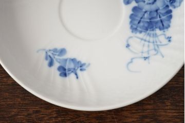 ROYAL COPENHAGEN  ロイヤルコペンハーゲン　ブルーフラワー　ティーポット・シュガーポット・クリーマー・カップ&ソーサーセット(洋食器、ミルクポット、ミルクジャグ、ティーセット)(R-051877)