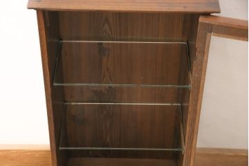 アンティーク家具　三方栗材　レトロスタイルやナチュラルスタイルにおすすめの卓上ガラスケース(飾り棚、収納棚、コレクションケース、陳列棚、店舗什器)(R-051879)