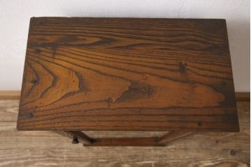 アンティーク家具　三方栗材　レトロスタイルやナチュラルスタイルにおすすめの卓上ガラスケース(飾り棚、収納棚、コレクションケース、陳列棚、店舗什器)(R-051879)
