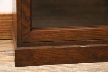 アンティーク家具　三方栗材　レトロスタイルやナチュラルスタイルにおすすめの卓上ガラスケース(飾り棚、収納棚、コレクションケース、陳列棚、店舗什器)(R-051879)
