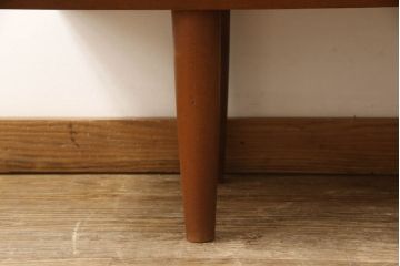 北欧ビンテージ　北欧家具　デンマーク　チーク材　温もり感じる佇まいが魅力のサイドボード(キャビネット、リビングボード、収納棚、ヴィンテージ)(R-051880)