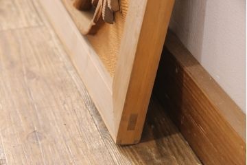 和製アンティーク　めでたさの象徴!梅と竹の彫刻が見事な彫刻欄間(明かり取り、明り取り)(R-051883)