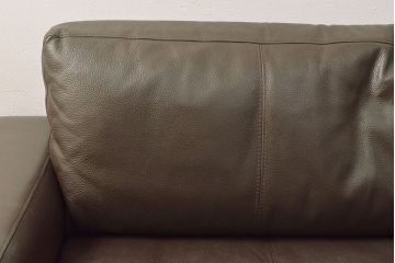 中古　ACTUS(アクタス)　使い込まれた本革の風合いが味わい深い2人掛けソファ(2P、アームソファ)(R-051886)