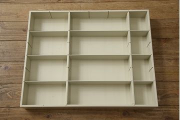 デンマークビンテージ　北欧家具　ボーエ・モーエンセン　シックな色合いでモダンな雰囲気を醸し出すブックキャビネット(本棚、ブックケース、収納棚、飾り棚、ヴィンテージ)(R-051887)