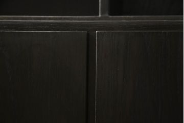 デンマークビンテージ　北欧家具　ボーエ・モーエンセン　シックな色合いでモダンな雰囲気を醸し出すブックキャビネット(本棚、ブックケース、収納棚、飾り棚、ヴィンテージ)(R-051887)