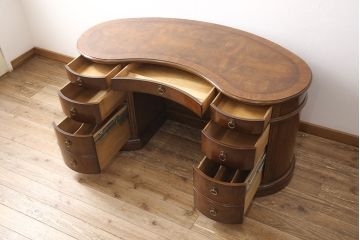 中古　DREXEL HERITAGE(ドレクセルヘリテイジ)　Cameo Classics(キャメオクラシックス)　高級感溢れるキドニーデスク(定価約170万円)(両袖デスク、机、在宅ワーク、在宅用ワークデスク)(R-051889)