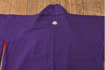 アンティーク　大正〜昭和初期　孔雀に花模様刺繍　着物(正絹、古布)(R-051895)