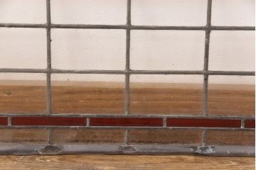 和製アンティーク　ノスタルジックな雰囲気づくりにおすすめのステンドグラス(ディスプレイ、窓、明り取り)(R-051918)