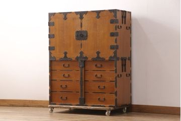 最高級　超レア　博物館クラス!!　飛騨高山　内部まで総春慶塗りが施された総桐二段重ね帳場箪笥(収納箪笥、時代箪笥、和タンス、桐箪笥、桐たんす)(R-051922)