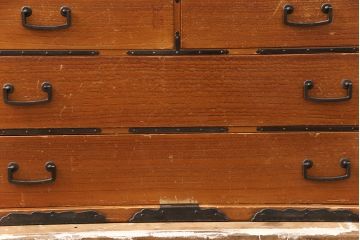 最高級　超レア　博物館クラス!!　飛騨高山　内部まで総春慶塗りが施された総桐二段重ね帳場箪笥(収納箪笥、時代箪笥、和タンス、桐箪笥、桐たんす)(R-051922)