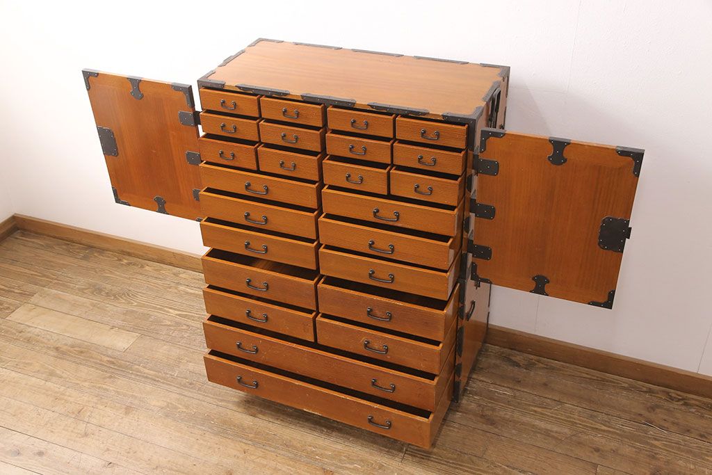 m*o様 【稀少品】 飛騨高山 春慶塗 高級 和箪笥 チェスト 昭和レトロ アン 公式】アンティーク家具ラフジュ工房商品詳細ページ最高級 超レア