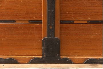 最高級　超レア　博物館クラス!!　飛騨高山　内部まで総春慶塗りが施された総桐二段重ね帳場箪笥(収納箪笥、時代箪笥、和タンス、桐箪笥、桐たんす)(R-051922)