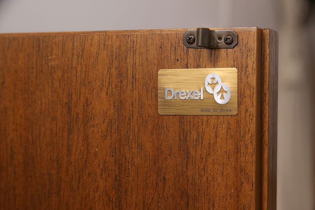 中古　美品　マホガニー材　DREXEL HERITAGE(ドレクセルヘリテイジ)　FRANCESCA(フランチェスカ)シリーズ　クリデンザ(クレデンザ、収納棚、キャビネット、サイドボード)(定価約90万円)(R-051926)