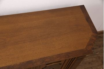 中古　美品　マホガニー材　DREXEL HERITAGE(ドレクセルヘリテイジ)　FRANCESCA(フランチェスカ)シリーズ　クリデンザ(クレデンザ、収納棚、キャビネット、サイドボード)(定価約90万円)(R-051926)