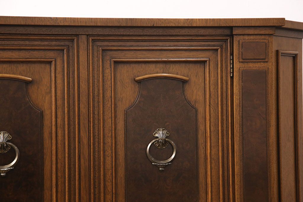 中古　美品　マホガニー材　DREXEL HERITAGE(ドレクセルヘリテイジ)　FRANCESCA(フランチェスカ)シリーズ　クリデンザ(クレデンザ、収納棚、キャビネット、サイドボード)(定価約90万円)(R-051926)