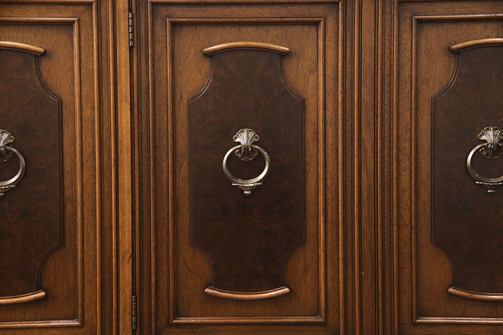 中古　美品　マホガニー材　DREXEL HERITAGE(ドレクセルヘリテイジ)　FRANCESCA(フランチェスカ)シリーズ　クリデンザ(クレデンザ、収納棚、キャビネット、サイドボード)(定価約90万円)(R-051926)