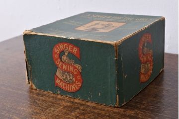 アンティーク　古い手回し　SINGER　シンガーミシン(説明書、箱付、糸)(R-051931)