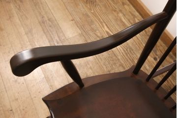 中古美品　松本民芸家具　51B型　くつろぎの時間におすすめなロッキングチェア(定価約16万円)(椅子、アームチェア、揺り椅子)(R-051936)