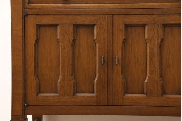 中古　アメリカ製　DREXEL HERITAGE(ドレクセルヘリテイジ)　Triune(トライユン)　クラシカルな雰囲気が素敵なキャスター付きサービス台(キャビネット、作業台、収納棚)(R-051937)
