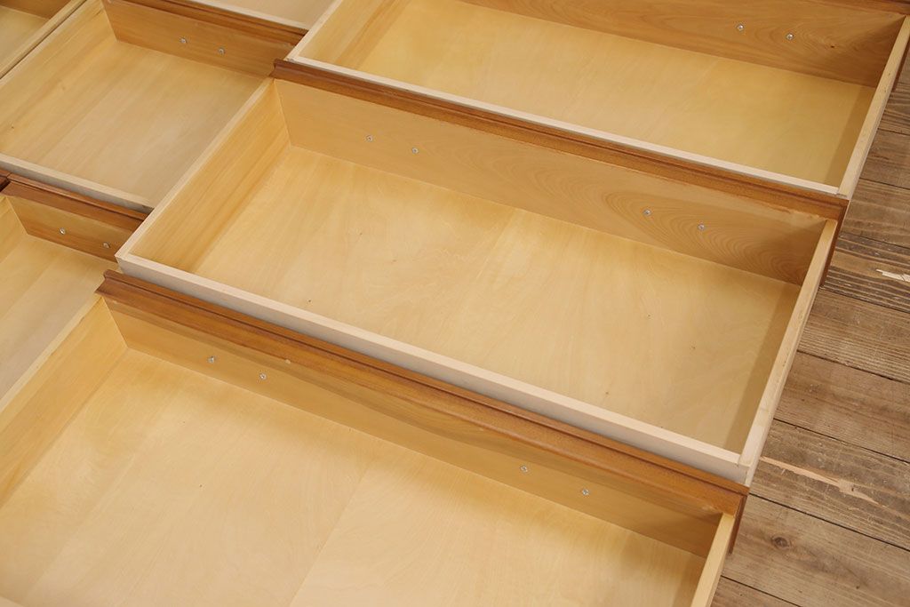 中古 美品 横浜ダニエル(daniel) 温かみのある色合いが魅力的なチェスト(定価約80万円)(引き出し、衣装箪笥、洋服タンス)(R-051960)