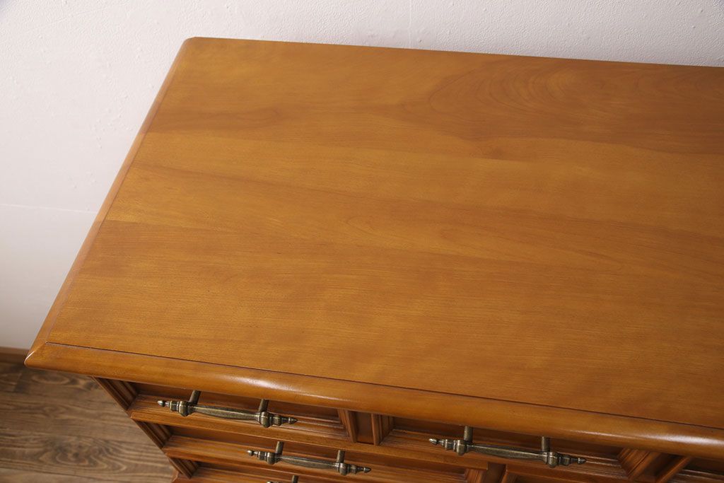 中古 美品 横浜ダニエル(daniel) 温かみのある色合いが魅力的なチェスト(定価約80万円)(引き出し、衣装箪笥、洋服タンス)(R-051960)