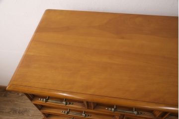 中古 美品 横浜ダニエル(daniel) 温かみのある色合いが魅力的なチェスト(定価約80万円)(引き出し、衣装箪笥、洋服タンス)(R-051960)