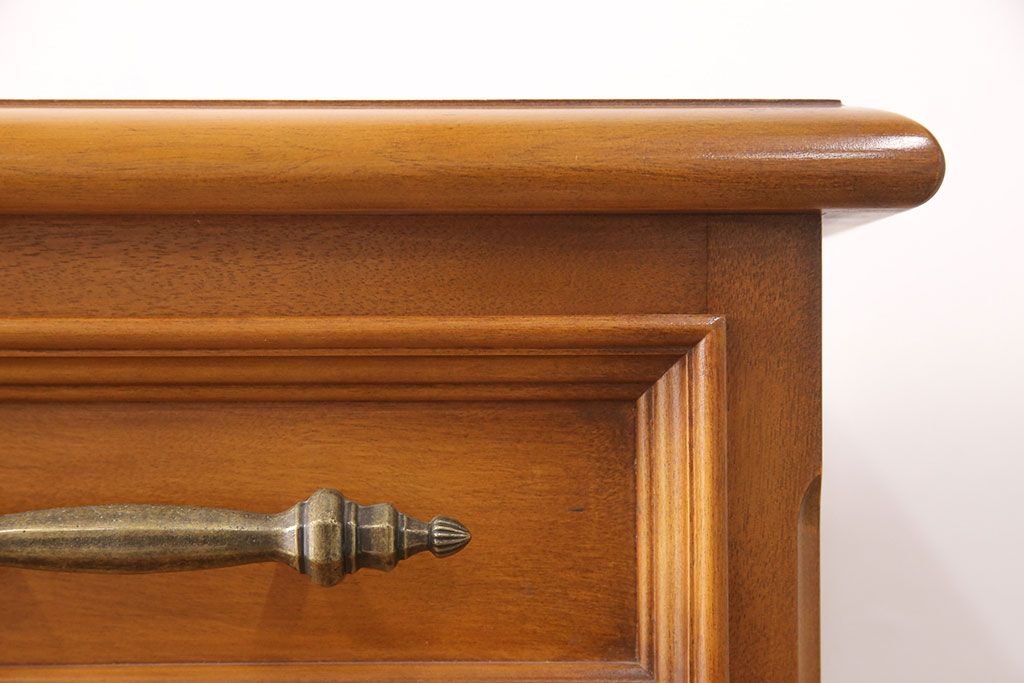 中古 美品 横浜ダニエル(daniel) 温かみのある色合いが魅力的なチェスト(定価約80万円)(引き出し、衣装箪笥、洋服タンス)(R-051960)