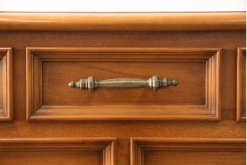 中古 美品 横浜ダニエル(daniel) 温かみのある色合いが魅力的なチェスト(定価約80万円)(引き出し、衣装箪笥、洋服タンス)(R-051960)