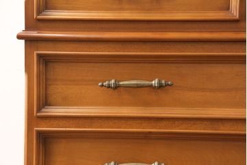 中古 美品 横浜ダニエル(daniel) 温かみのある色合いが魅力的なチェスト(定価約80万円)(引き出し、衣装箪笥、洋服タンス)(R-051960)